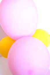 שרשרת פרחים מבלונים balloon1g