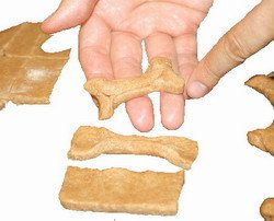 עוגיות בצורת עצם כלב